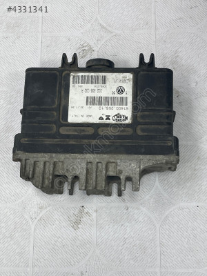 Volkswagen Golf motor beyni 032906030R