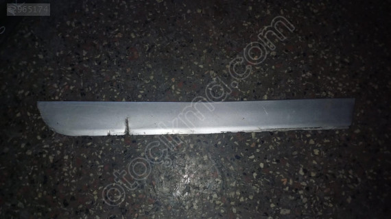 2002-2008 Audi A4 B6 B7 sağ arka kapı alt çıtası