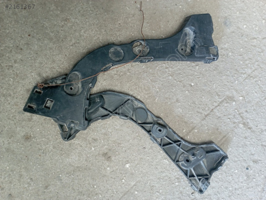 Ford focus 3.HB.Arka tampon braketi