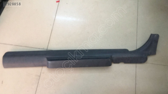 CORSA C SOL ÖN KAPI EŞİK ÇITASI 09114820