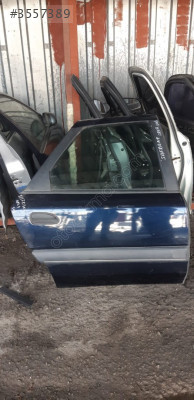 RENAULT SAFRANE SAĞ ARKA KAPI GÜÇMANLAR
