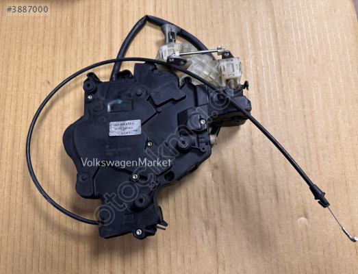 VW CADDY 94-98 SAĞ SÜRGÜLÜ KAPI KİLİDİ 2K0843654G