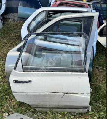 RENAULT 19 SAĞ ARKA KAPI ORJİNAL EYUPCAN OTO'DA