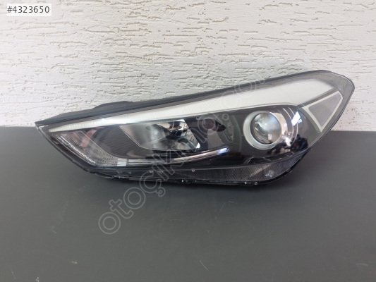 HYUNDAİ TUCSON SOL ÖN FAR LEDSİZ MOTORLU SIFIR 2015-2018