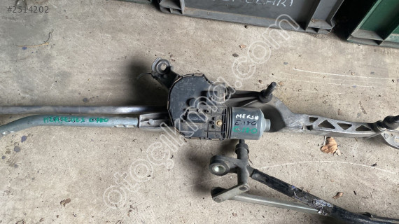 MERCEDES C180 ÇIKMA ÖN CAM SİLECEK MEKANİZMASI ASEL OTO