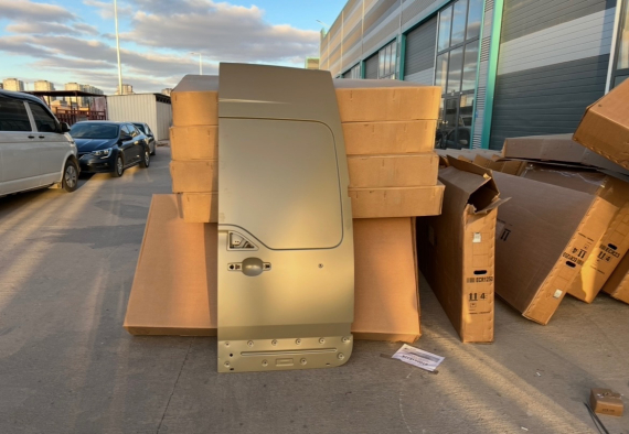 RENAULT MASTER SOL BAĞAJ KAPAĞI ORJİNAL SIFIR