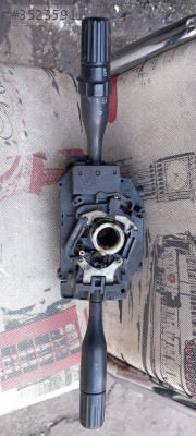 Çıkma mazda 323 silecek sinyal kolu