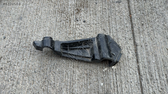 MG ZS 2021 TAMPON BRAKETI ÖN SOL TARAF P10229021 L