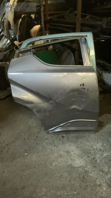 toyota chr sağ arka kapı