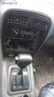 Kia Sportage 96 model teyp çerçevesi