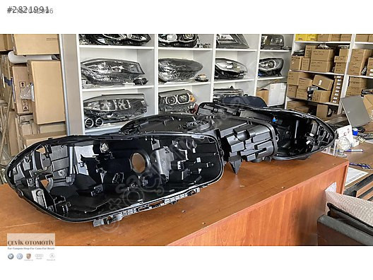 BMW 2 SERİ F44 SAĞ SOL FAR KASASI