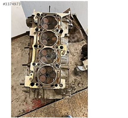 VOLKSWAGEN PASSAT 1.8 SİLİNDİR KAPAĞI ORJİNAL ÇIKMA