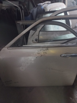 CRYSLER 300C SOL ÖN KAPI