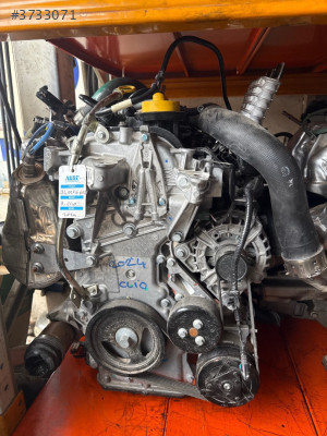 Renk clıo 2024 model 1.0 turbo benzinli motor