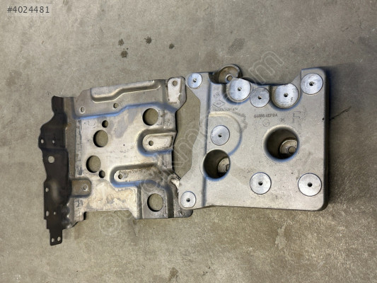 Nissan Qashqai Akü altı 648664EF0A