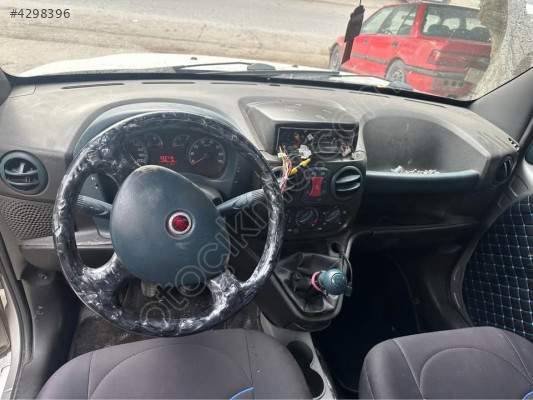 Fiat Doblo Bagaj Kapak Tek Parça