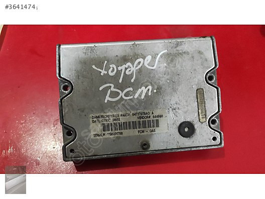 VOYAGER ÇOK FONKSİYONLU KONTROL MODÜL 04727079AC