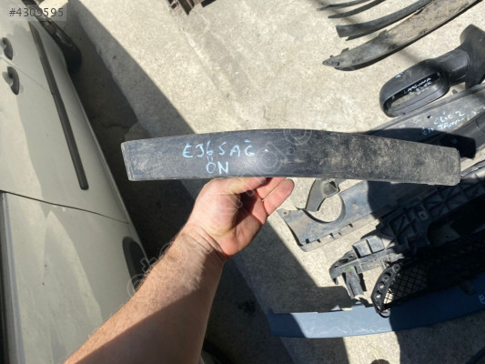 E36 3 SERİSİ SAĞ ÖN TAMPON ÇITASI BMW ORJİNAL ÇIKMA PARÇA