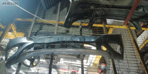 Mercedes class w176 ön tampon çıkma