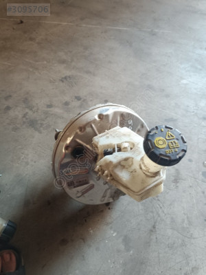 Renault Clio 5  Vestenavz 472109003R