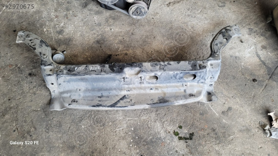 Peugeot partner 2 ön panel