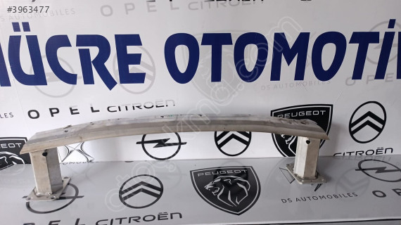 Peugeot 3008 5008 Ön Tampon Demiri 9824513680