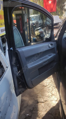 MİTSUBİSHİ COLT SOL ÖN KAPI DÖŞEMESİ