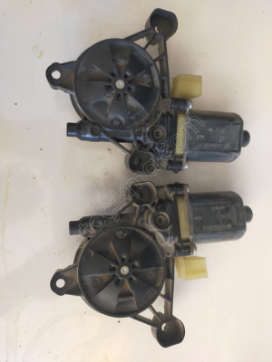 PORSCHE MACAN CAM MOTORU 5Q0959801B 5Q0959802B
