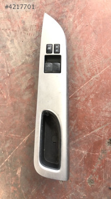 2014 NİSSAN MİCRA SOL ÖN KAPI CAM DÜĞMESİ VE ÇERÇEVESİ