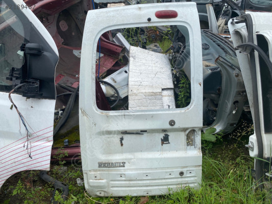 RENAULT KANGOO BAGAJ KAPAĞI