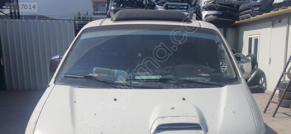 hyundai starex 2006 çıkma ön cam (son fiyat)