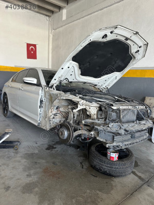 BMW G30 520İ HURDA BELGELİ PARÇA PARÇA SATLIK