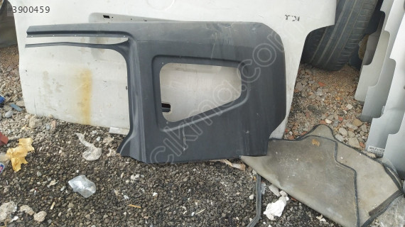 Fiat Fiorino 2014 model sol arka çamurluk