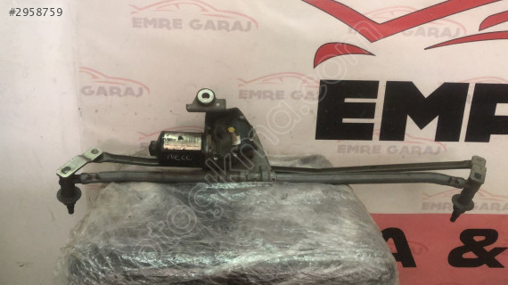 W000051914 İveco Daily Ön Cam Silecek Motoru Mekanizmalı (14-17)