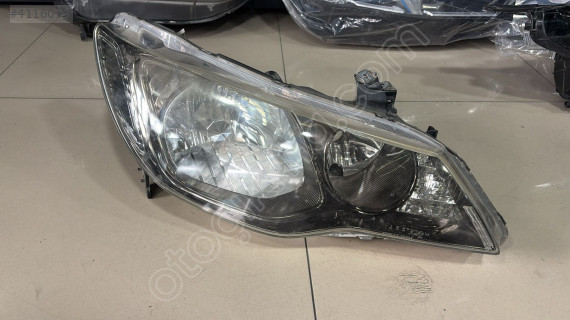 HONDA CİVİC FD6 XENON SAĞ FAR HATASIZ SÖKME DOLU