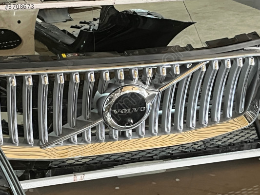 VOLVO XC90 ÖN PANJUR ORJİNAL ÇIKMA PARÇA