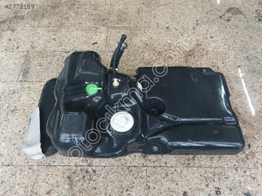 Renault Master 2 yakıt deposu