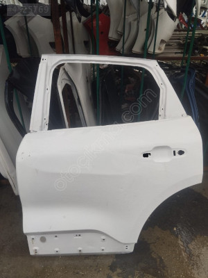 Ford kuga 2020-2023 sol arka kapı çikma orjinal