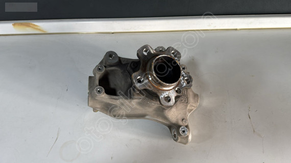 BMW 3 SERİ G20 SOL ÖN TAŞIYICI 6878608-02