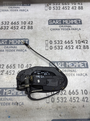 ÇIKMA BMW 6 SERİSİ E63 SAĞ ÖN DIŞ KAPI KOLU BRAKETİ