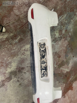 Golf 6dı arka tampon