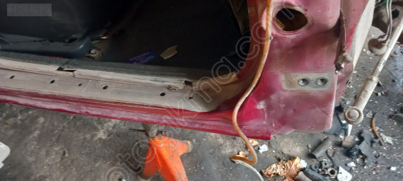 Toyota corolla yan marşbiyel sacı