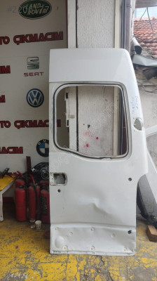 RENAULT MASTER 1 Sağ Arka Bagaj Kapağı