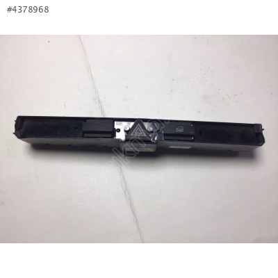 Opel Astra H Zafira B Dörtlü Flaşör Düğmesi 13100105 03758075