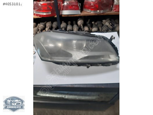 VW PASSAT SAĞ ÖN FAR 2012 MODEL