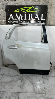 SUZUKİ SX4 S CROSS ARKA SAĞ KAPI