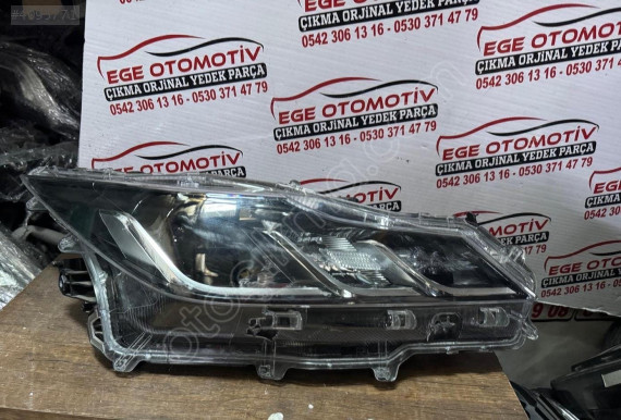 2019/2024 TOYOTA COROLLA SAĞ SOL FAR ORJINAL HATASIZ
