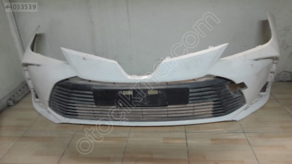 Toyota corolla  ön tampon çıkma