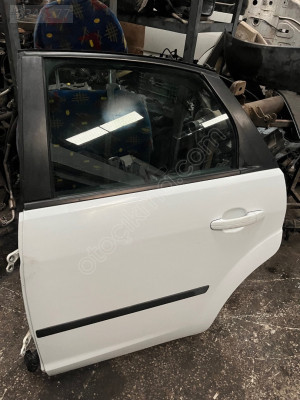 Ford Focus 2 sol arka kapı dolu çıkma orijinal