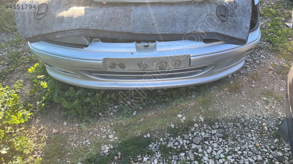 Peugeot 406 ön tampon